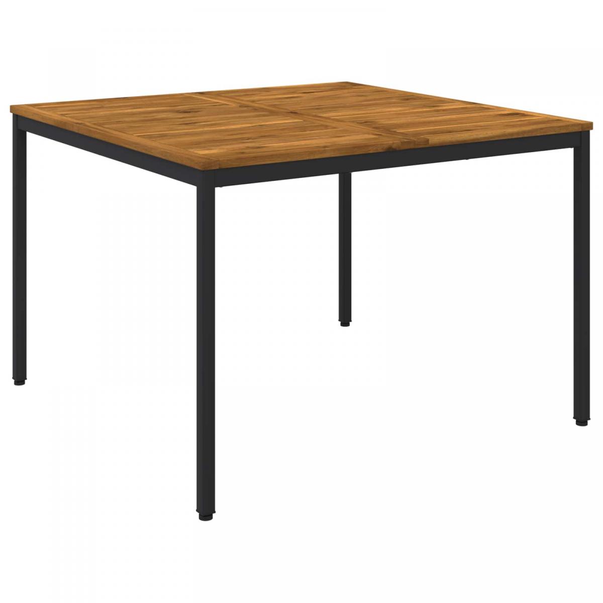 Mesa de cena de jardín