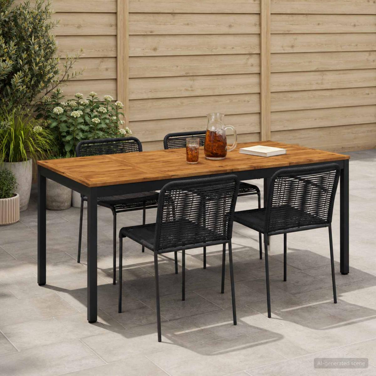 Mesa de cena de jardín