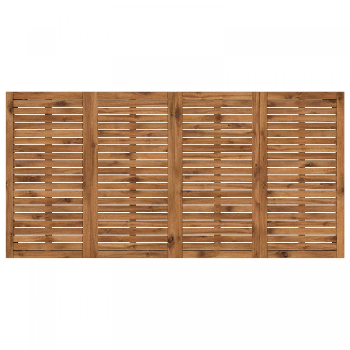 Mesa de cena de jardín