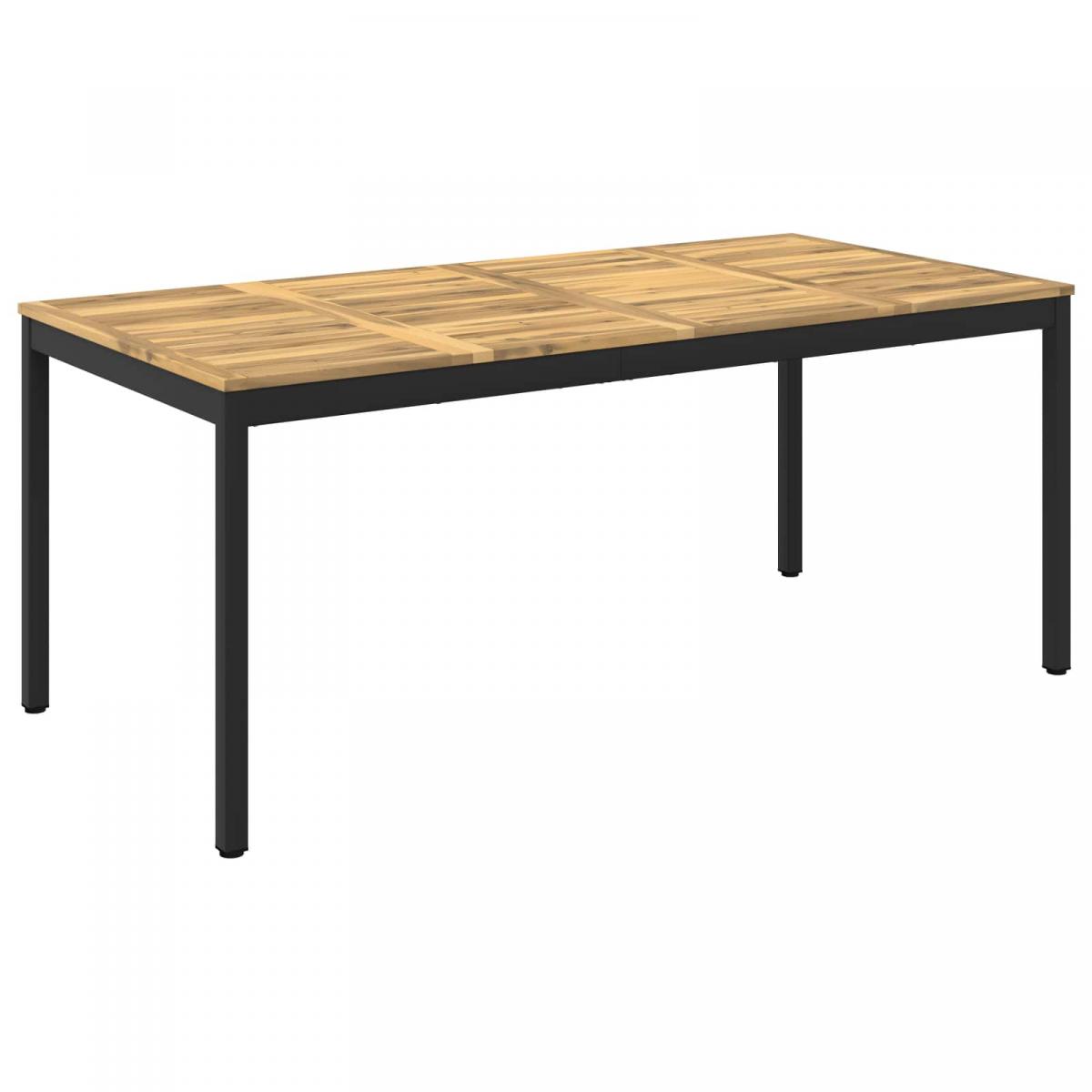 Mesa de cena de jardín