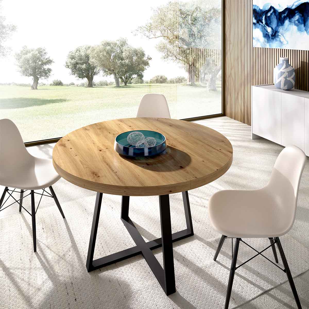 Mesa de cocina con 4 sillas, color negro y sobre de la mesa cristal blanco,  barata y funcional.
