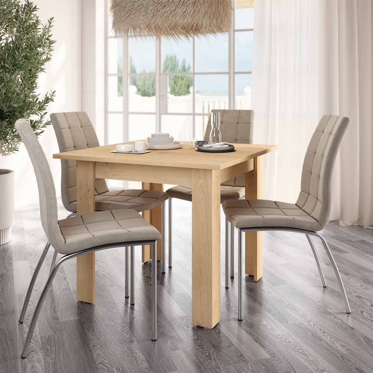 Mesa de comedor cuadrada MARAN 547