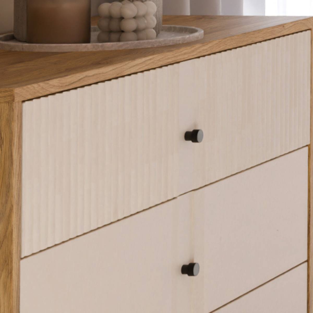 comoda 4c AURA
