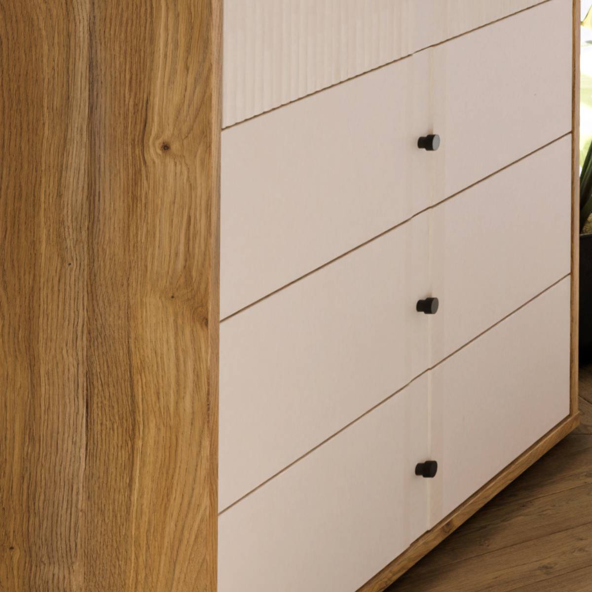 comoda 4c AURA