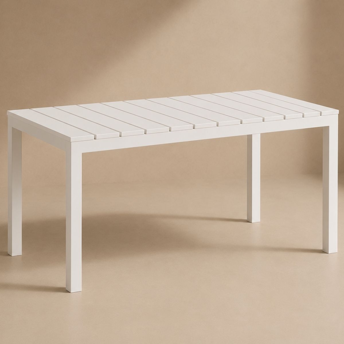 Mesa de comedor modelo EMBER