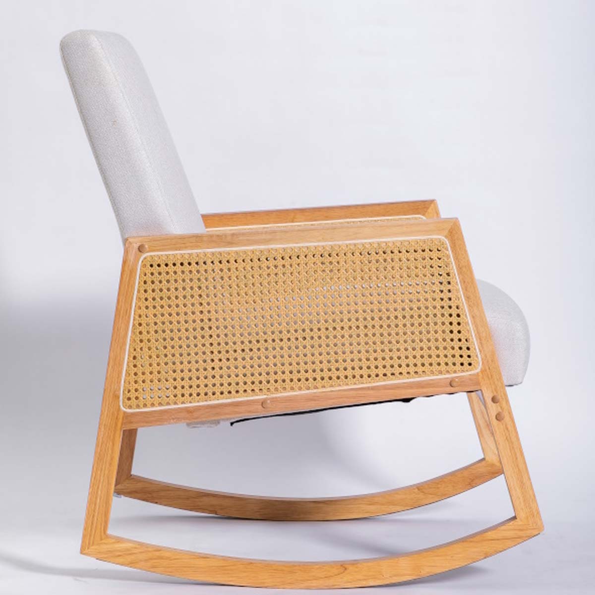 Butaca mecedora PORTIA