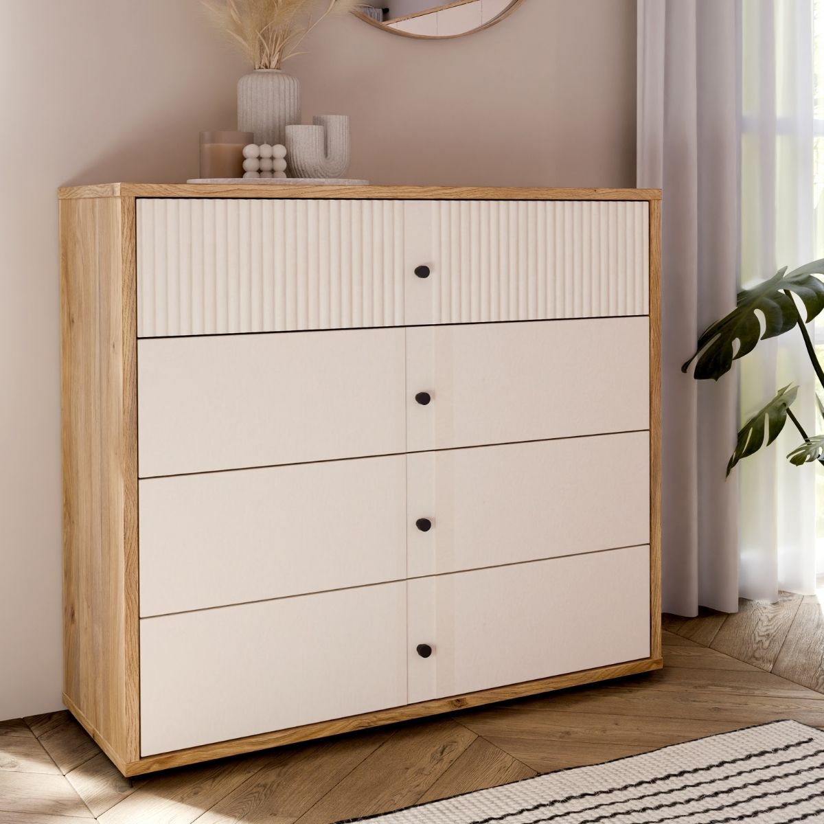 Comoda 4c AURA