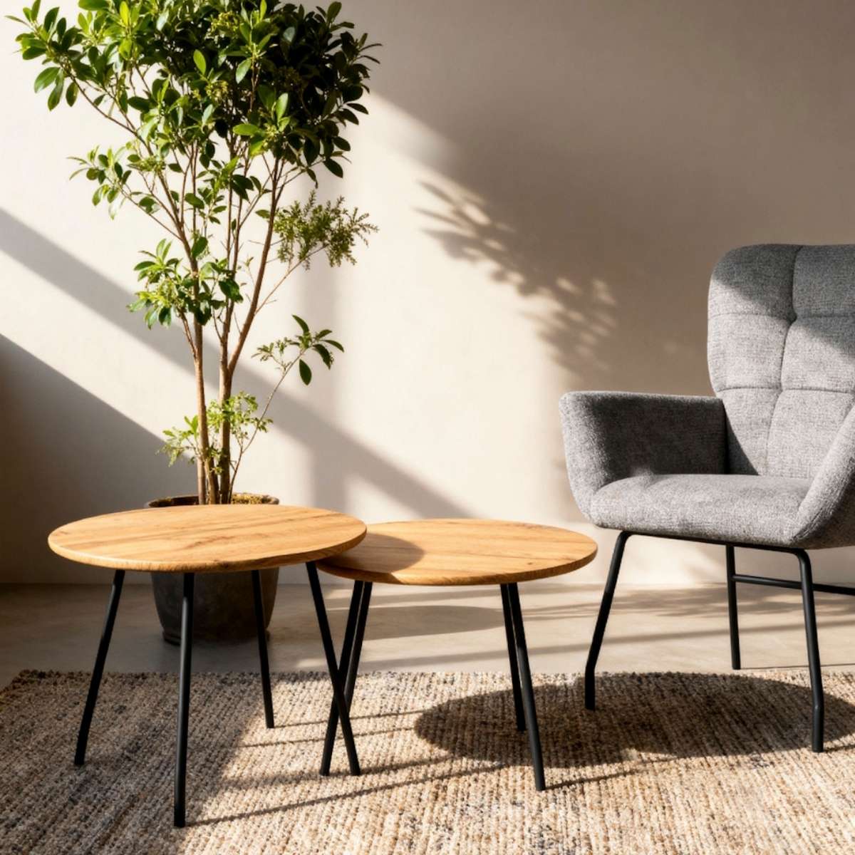 Set de dos mesas auxiliares modelo ASAMA