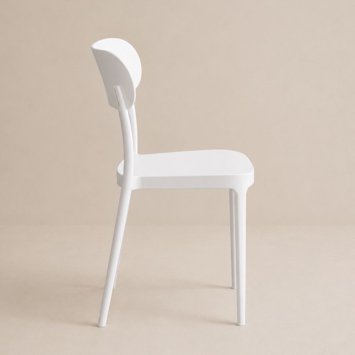 Silla modelo FEYRE