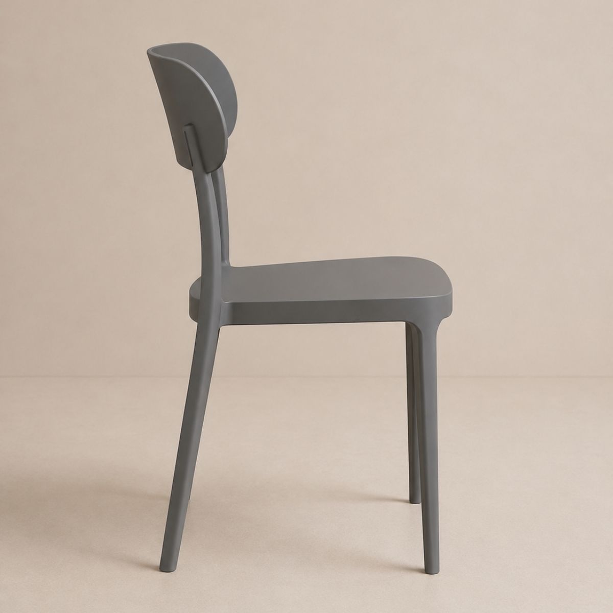 Silla modelo FEYRE